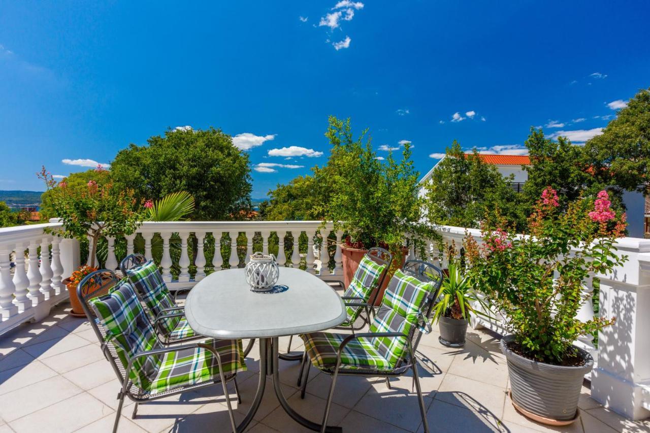 Apartments With A Parking Space Crikvenica - 5478 Luaran gambar