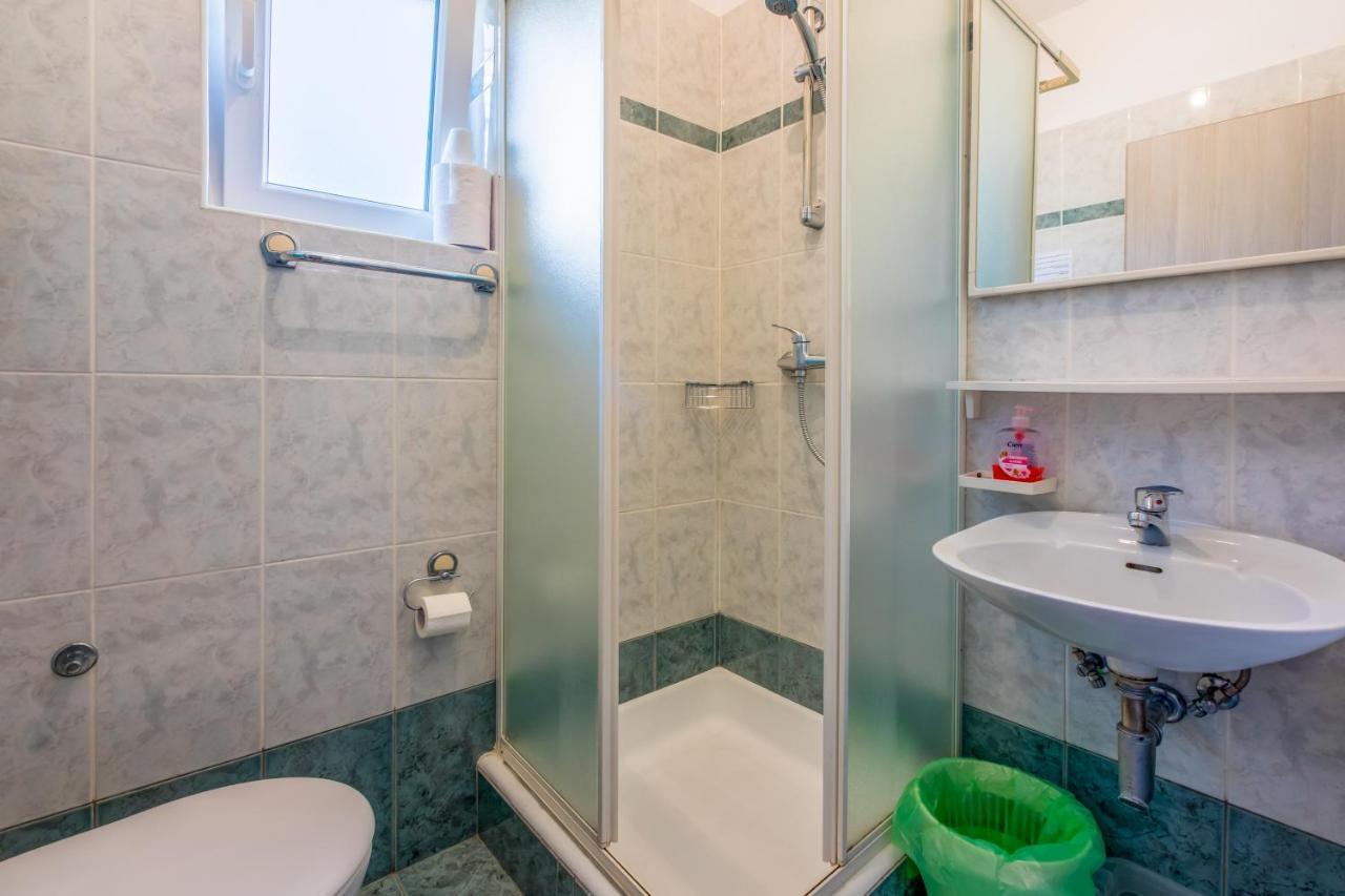 Apartments With A Parking Space Crikvenica - 5478 Luaran gambar