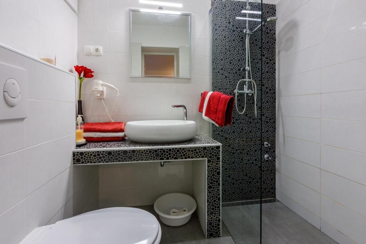Apartments With A Parking Space Crikvenica - 5478 Luaran gambar