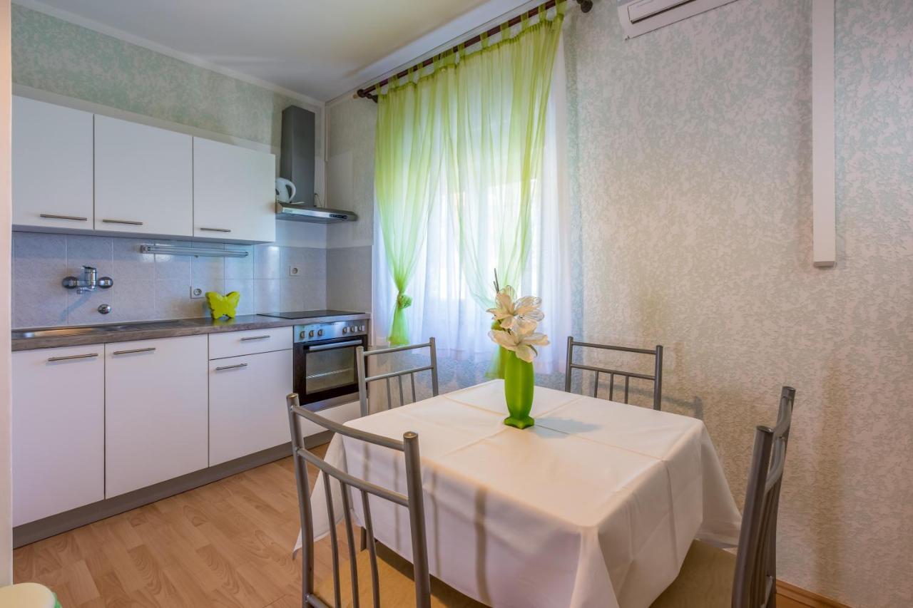 Apartments With A Parking Space Crikvenica - 5478 Luaran gambar